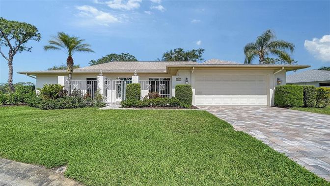 Attached, Backyard, Exterior, Facade, Ranch