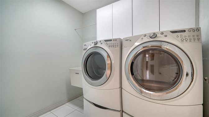 Interior, Utility Closets, Washer
