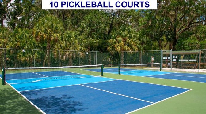 Exterior, Tennis Courts