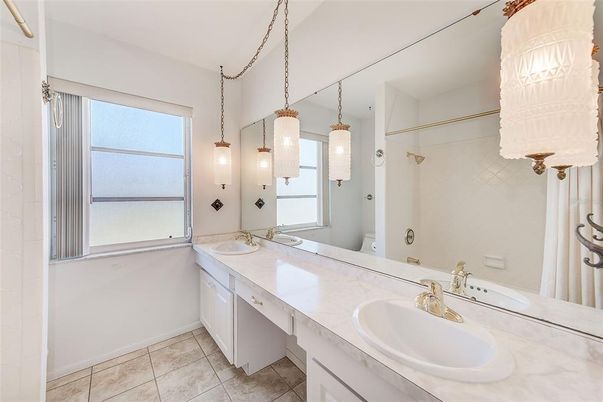 Bathroom, Dual Sink Vanities, Interior, Pendant Lights