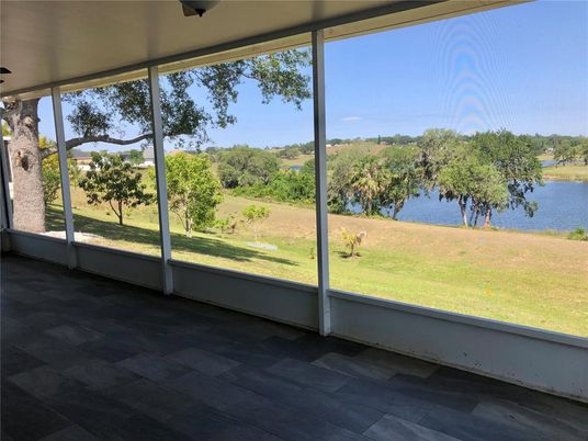 Interior, Sun Room, Water