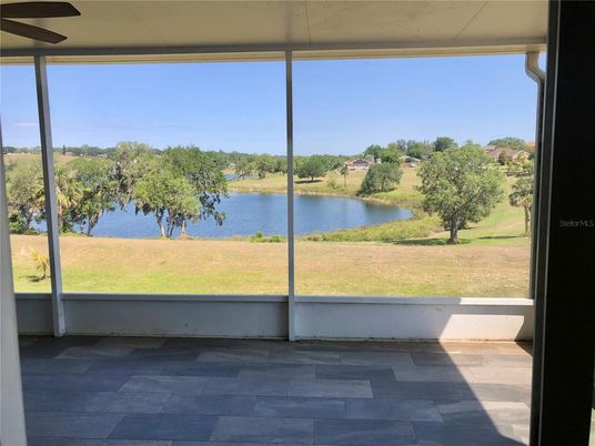 Interior, Sun Room, Water