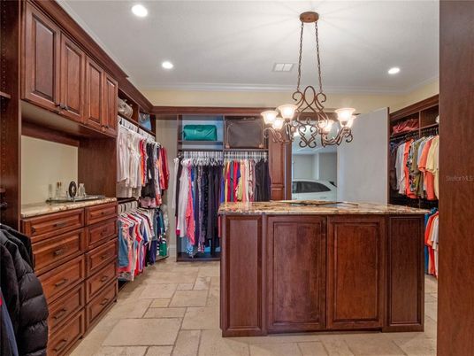 Chandelier, Interior, Recessed Lighting, Walk-in Closets