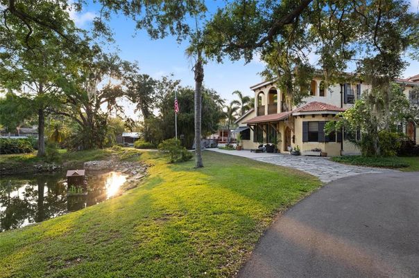 Backyard, Exterior, Lake