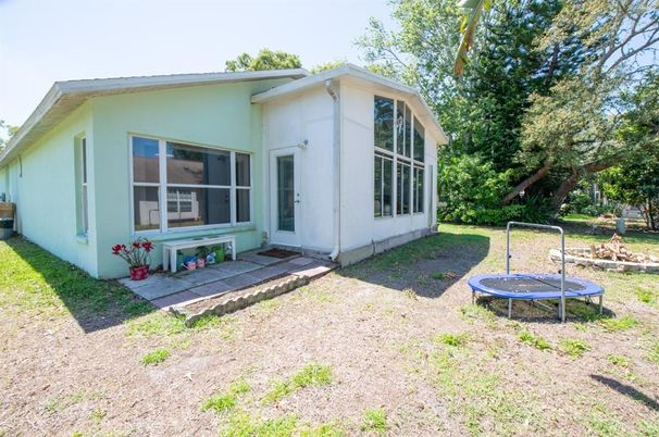 Backyard, Exterior, Playground