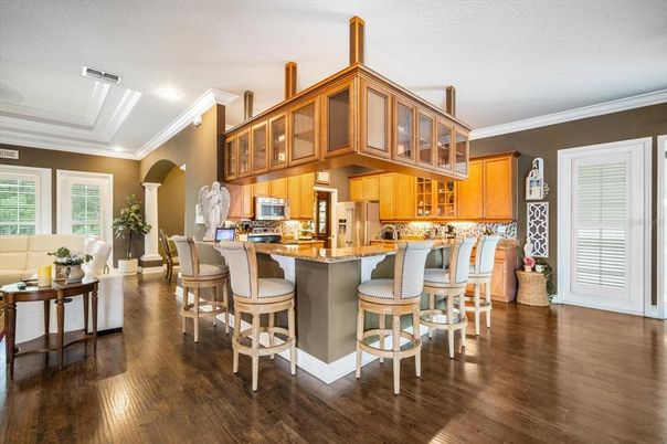 Dining room, Interior, Kitchen, Recessed Lighting, Stainless Steel Appliances, Wood Texture Flooring