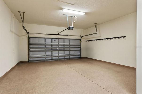 Garage, Interior