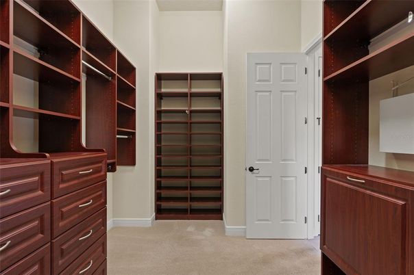 Interior, Walk-in Closets