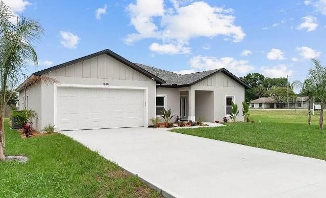 Attached, Backyard, Exterior, Facade, Ranch
