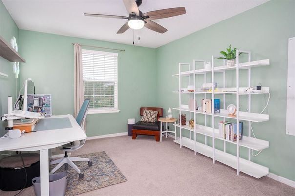 Home Office, Interior