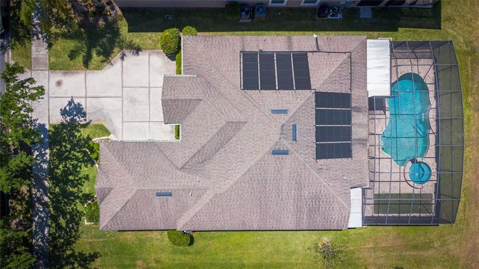 Exterior, Drone