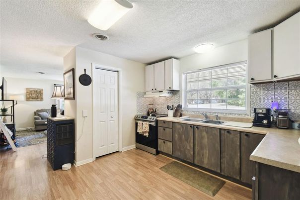 Interior, Kitchen, Wood Texture Flooring