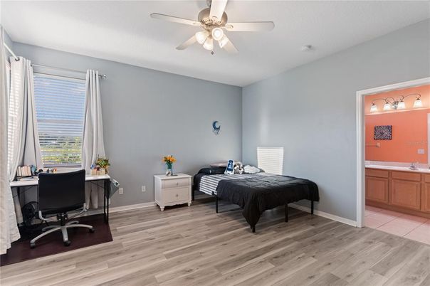 Bedroom, Home Office, Interior, Wood Texture Flooring