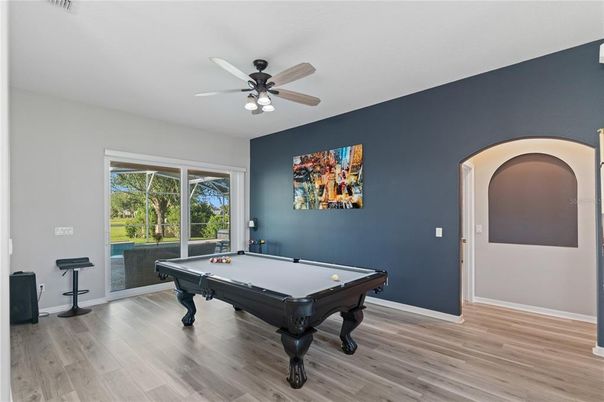 Billiard Table, Game Room, Interior, Wood Texture Flooring