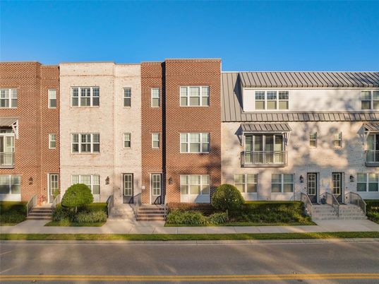 Exterior, Facade, Brick Facade, Rowhouse