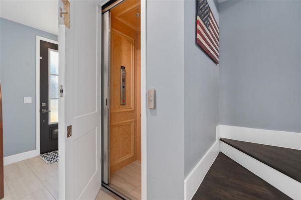 Elevator, Interior, Wood Texture Flooring