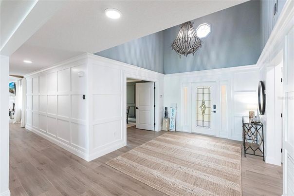 Interior, Recessed Lighting, Wood Texture Flooring