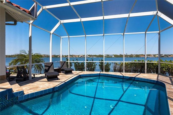 Glass Ceilings, Interior, Pool, Sun Room, Water