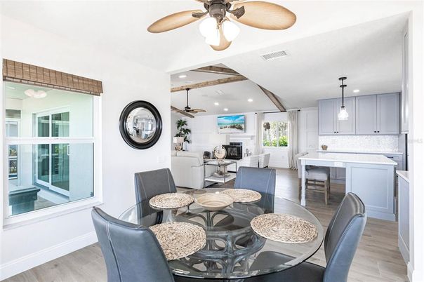 Dining room, Interior, Kitchen, Pendant Lights, Recessed Lighting, Wood Texture Flooring