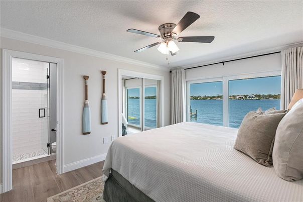 Bedroom, Interior, Water, Wood Texture Flooring