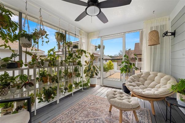 Interior, Sun Room, Wood Texture Flooring