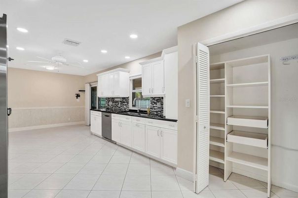 Interior, Kitchen, Recessed Lighting