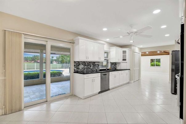 Interior, Kitchen, Recessed Lighting