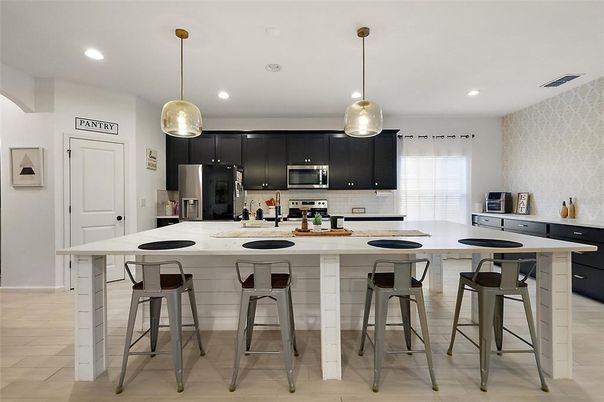 Interior, Kitchen, Pendant Lights, Recessed Lighting, Stainless Steel Appliances