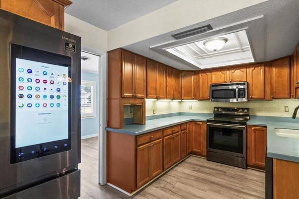 Interior, Kitchen, Stainless Steel Appliances, Wood Texture Flooring