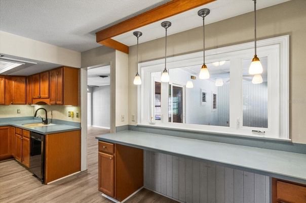 Interior, Kitchen, Pendant Lights, Wood Texture Flooring