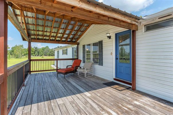 Exterior, Wood Texture Flooring