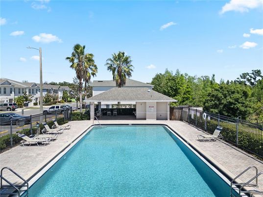 Exterior, Pool