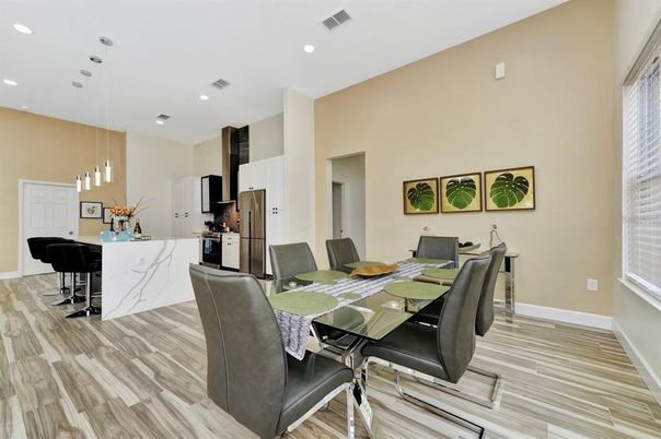 Dining room, Interior, Kitchen, Pendant Lights, Recessed Lighting, Wood Texture Flooring