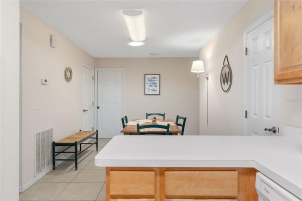 Dining room, Interior