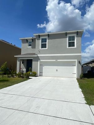 Attached, Exterior, Facade, American Craftsman