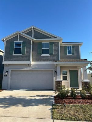 Attached, Exterior, Facade, American Craftsman