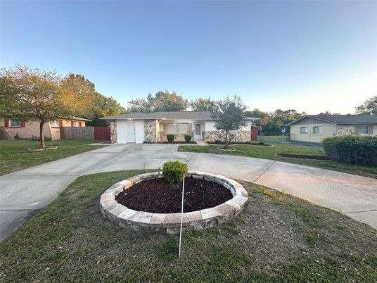 Attached, Backyard, Exterior, Facade, Ranch