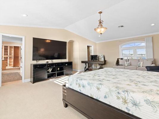 Bedroom, Interior, Pendant Lights, Recessed Lighting