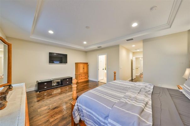 Bedroom, Interior, Recessed Lighting, Wood Texture Flooring