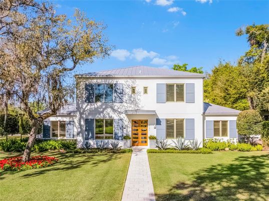 Backyard, Exterior, Facade, Georgian