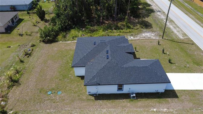 Exterior, Drone