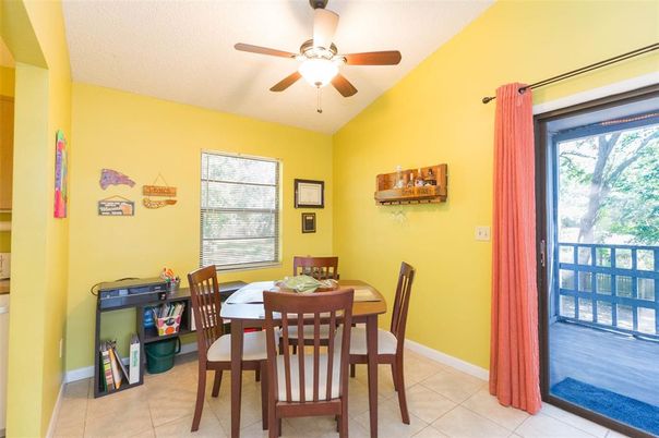 Dining room, Interior