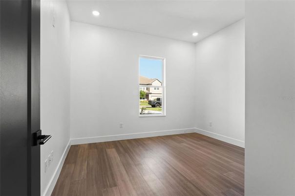 Empty room, Interior, Recessed Lighting, Wood Texture Flooring