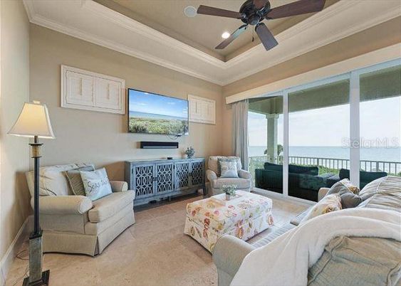 Interior, Living room, Recessed Lighting, Water