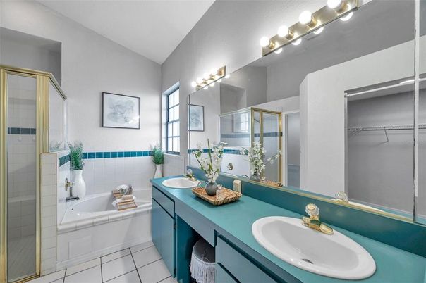 Bathroom, Dual Sink Vanities, Glass Shower, Interior