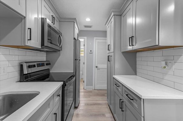 Interior, Kitchen, Recessed Lighting, Wood Texture Flooring