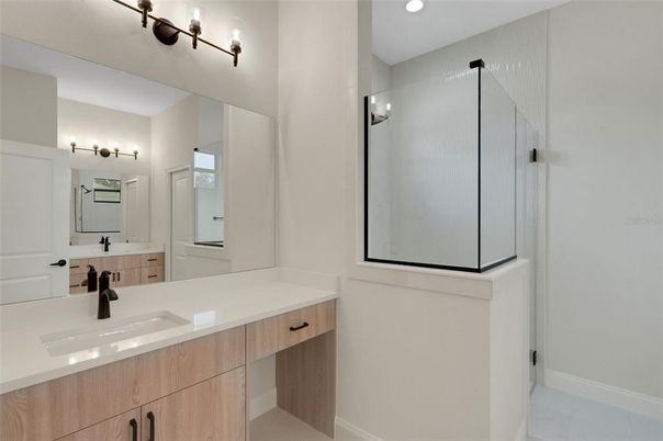 Bathroom, Dual Sink Vanities, Interior, Recessed Lighting