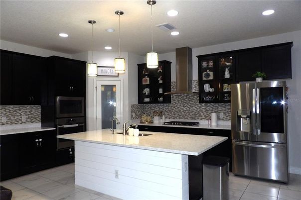 Interior, Kitchen, Pendant Lights, Recessed Lighting, Stainless Steel Appliances