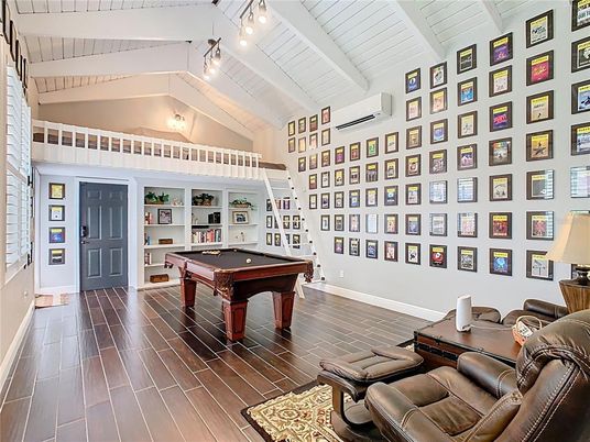 Billiard Table, Game Room, Interior, Wood Texture Flooring