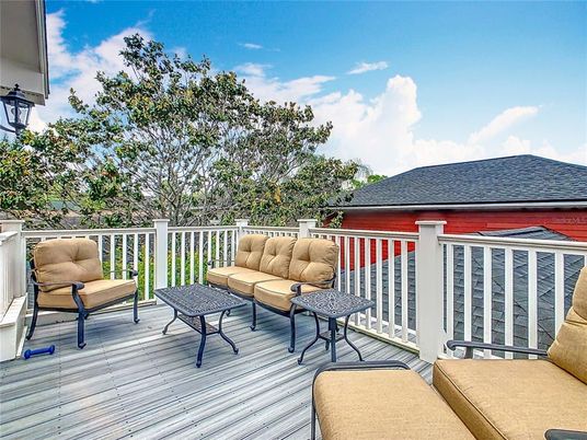 Exterior, Wood Texture Flooring